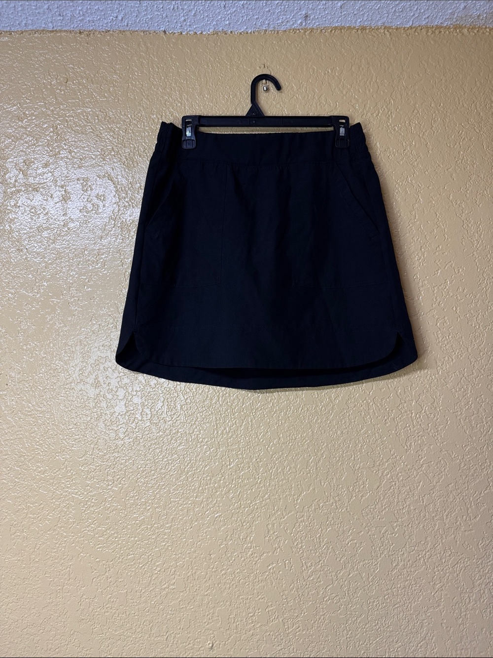 Reebok Black Athletic Shorts with Elastic Waist